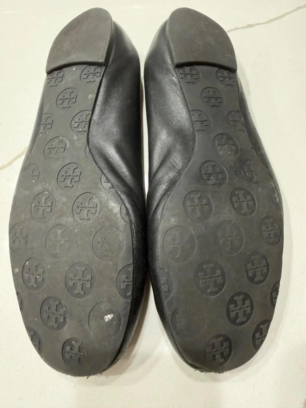 Tory Burch Black flats size 8.5